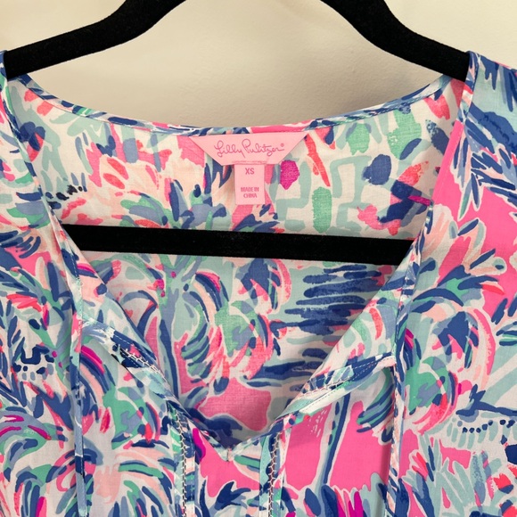 Lilly Pulitzer Khali Bell Sleeve Top Blouse in Cabana XS - Picture 3 of 9